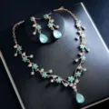 Elegante Kristall Blumen Halskette und Ohrringe Schmuckset für Damen Hochzeit Party. - d613 Opal Grün
