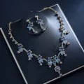 Elegantes Braut Schmuck Set Halskette Ohrringe Gold blaue Zirkonia Perlen Hochzeit - Blaues Strass Künstliche Dunkelgraue Perlen Ranken Set / 14.9g