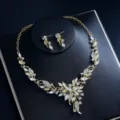 Goldfarbenes Kristall Blatt Schmuckset Halskette und Ohrringe Hochzeit Party Accessoire - Goldenes Blätter-Set