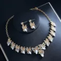 Goldfarbenes Kristall Blumen Halskette Ohrringe Set fuer Hochzeit Party Schmuck - Goldenes Rauten Set