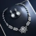 Silbernes Kristall Blatt Halskette und Ohrringe Set für Braut Hochzeit Abendkleid Party. - Weißes rundes Set