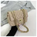 Schicke gesteppte Kettentasche für Damen, elegante Umhängetasche aus Kunstleder mit Schloss. - Khaki