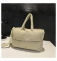 Borsa shopper trapuntata beige, borsa a spalla cloud imbottita donna, borsa casual. - Kaki