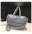 Borsa tote imbottita grigia tinta unita, grande borsa a tracolla casual trapuntata da donna. - Grigio