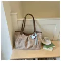 Korean style vintage large capacity shoulder tote bag, casual commuter handbag for women. - With Pendant / Khaki