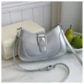 Zilveren metallische schoudertas retro crossbody tas trendy stijlvolle kleine tas nu - Zilver