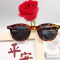 Modieuze kinder schildpad zonnebril trendy voor buiten zonbescherming model 1625 - Luipaardprint