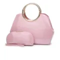 Dettaglio borsa a mano in pelle verniciata rosa con manico in metallo e pochette coordinata. - Rosa
