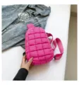 Sac de poitrine matelassé rose vif, sac bandoulière en nylon décontracté, sac fourre-tout polyvalent - Rose rouge