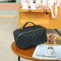 Black PU leather cosmetic bag with top handle, large capacity toiletry organizer for women. - 25x12x12cm / Black Cosmetic Bag