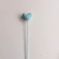 Handgemaakte gehaakte lichtblauwe hart bloem stengel accessoire voor creatief boeket. - Meerblauw
