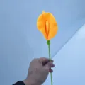 Handgemachter Häkel-Wolle Calla Lilien Strauß, künstliche Blume für Heimdekoration. - Gelb