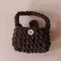 Handgemaakte gehaakte pluche mini handtas bruine portemonnee schattige oortelefoonhoes. - Zwart