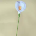 Branche de lys calla au crochet fait main, fleur de laine artificielle blanche pour déco maison. - Blanc