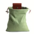 Pochette en toile avec cordon et bouton en cuir pour cueillette de fruits en camping en plein air. - Vert Militaire
