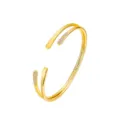 Bracciale rigido aperto doppio in oro minimalista con estremità di cristallo scintillanti. - S596-Oro Giallo (Rame)