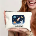 Personalisierte Astronauten Leinwand Federmäppchen Detailansicht mit Namen und Weltraum Design. - Weltraum Astronaut-Stil (15)