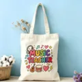 Vue détaillée du sac cabas en toile avec impression colorée de professeur de musique et notes. - Style Professeur de Musique (01)