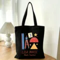 Schwarze Canvas Tragetasche mit personalisiertem Mathelehrer Grafikdesign für den Alltag. - Math Teacher Stil (02) / L