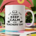 Taza de café de cerámica blanca con cita de profesor y diseño minimalista para uso diario - 350ml / Estilo 10