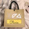 Personalisierte Jute-Tragetasche mit Schulbriefpapier-Druck und schwarzen Griffen. - Mathematischer Arithmetik Stil (1)