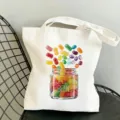 Modische bedruckte Canvas Tragetasche mit buntem Gelee-Bohnen-Motiv für den Alltag ideal. - Verstreute Süßigkeiten Stil (010)