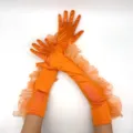 Gants longs de soirée en satin orange style vintage années 1920 avec volants et perles - Orange