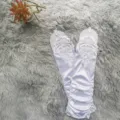 Gants de mariée longs en satin blanc avec broderie de dentelle exquise et design élégant. - Taille unique / Blanc