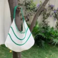 Borsa a tracolla in maglia uncinetto a righe bianche e verdi borsa tote grande capacità spiaggia - Bianco