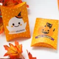Scatole di carta a cuscino di Halloween per caramelle e regali con simpatici motivi. - Prezzo Scatola Singola / Colore dell'immagine