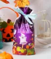 Τσάντα γλυκών Halloween μωβ πλαστικό σακουλάκι με κορδόνι και σχέδιο φάντασμα κολοκύθα - Στυλ F / 50 Тмх με Корδέλα