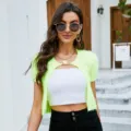 Κομψή νεόν πράσινη πλεκτή ζακέτα με λεπτομέρεια αλυσίδας, μοντέρνο crop top για γυναίκες. - S / Φωσφοριζέ Πράσινο