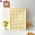 Gelbe karierte geschenkpapier tasche ins stil kleine artikel snacks aufbewahrung beutel - Gelb