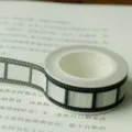 Japanisches schwarz-weißes Filmstreifen Washi-Tape dekoratives Klebeband für Journaling. - Filmstreifen-Stil