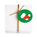 Etichetta regalo di Natale appendibile con cordino dorato per confezioni festive e decorazioni. - Stile Calza di Natale / Confezione da 100