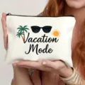 Canvas Kosmetiktasche Reißverschluss Reise Clutch mit Urlaubs-Print für den Alltag. - Vacation Mode Stil
