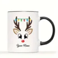 Gepersonaliseerde Kerst rendier keramische koffiemok met zwarte handvat en naam ontwerp. - 350ml / 05