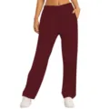 Cómodo pantalón de chándal burdeos de corte holgado, con cintura con cordón y bolsillos prácticos. - Burdeos