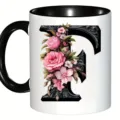 Tasse en céramique avec lettre florale F et roses roses, design élégant pour cadeau quotidien. - Vintage Anglaise Lettre F