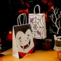 Χάρτινες τσάντες δώρου Halloween με σχέδιο βαμπίρ και ιστό αράχνης, λεπτομέρεια τσάντες γλυκών - Βαμπίρ Ιστός Αράχνης Στυλ (F)