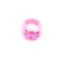 Adorable bague donut rose vue détaillée, caoutchouc souple PVC dessin animé dessert enfant jouet. - Rose