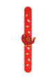 Detailansicht eines roten Silikon Dinosaurier Schnapparmbands mit niedlichem 3D-Spielzeuganhänger. - Rot (Dinosaurier Kleiner Druck 11)