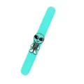 Bracelet slap extraterrestre mignon pour enfants, jouet rigolo en silicone vert espace. - Bracelet Alien Slap