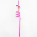 Pajita de plastico flamenco rosa con gafas de sol, ideal para fiestas infantiles y bebidas. - Rosa
