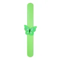 Détail bracelet slap papillon vert, accessoire jouet d'enfant et joli cadeau de poignet. - Bracelet Slap Papillon 06