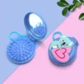 Brosse à cheveux pliante portable avec miroir, joli design koala bleu, peigne de voyage pratique. - Koala Bleu