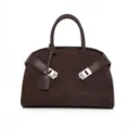 Bolso de mano marron en ante con correa de cuero texturizado y cierre metalico para mujer. - Café Mate