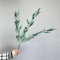 Rama de olivo artificial con frutos negros, follaje verde falso para decoración de bodas. - Rama Mediana Hoja de Olivo de 3 Horquillas