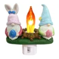 Veilleuse de prise nain lapin de Pâques avec œufs colorés, lampe de nuit décorative en résine. - Veilleuse Gnome