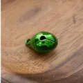 Variante de cloche en métal vert pour décoration de Noël DIY et accessoires d'emballage. - 20 Pièces par Paquet / Vert